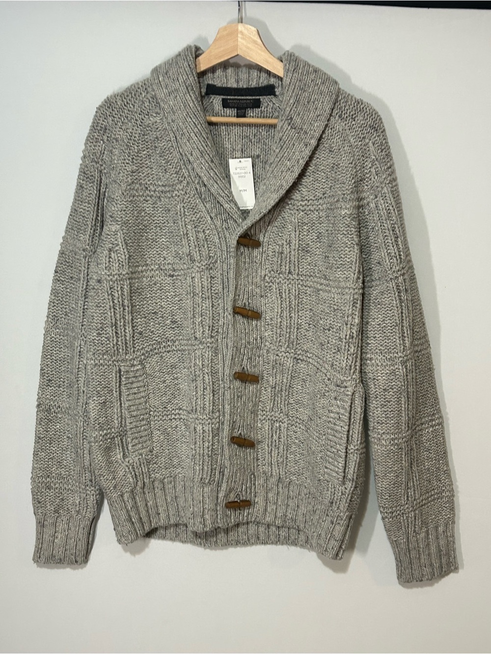 NWT Banana Republic Men’s Wool Blend Shawl Collar Toggle Cardigan Grey M - Picture 2 of 10